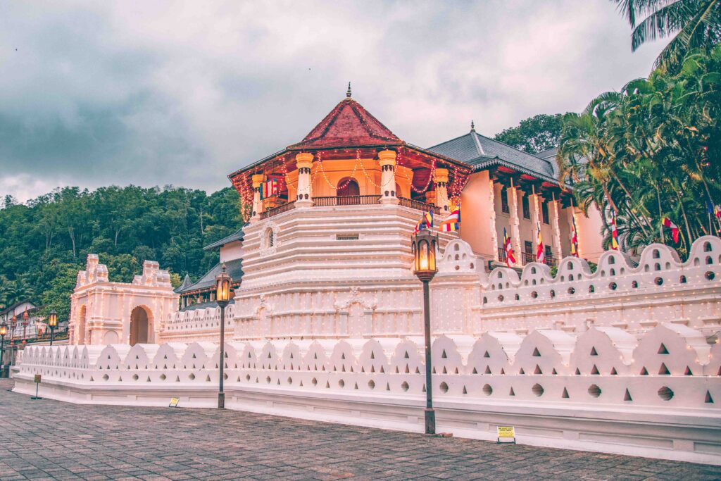 Temple of tooth relic Kandy Sri Lanka Tharu Tour