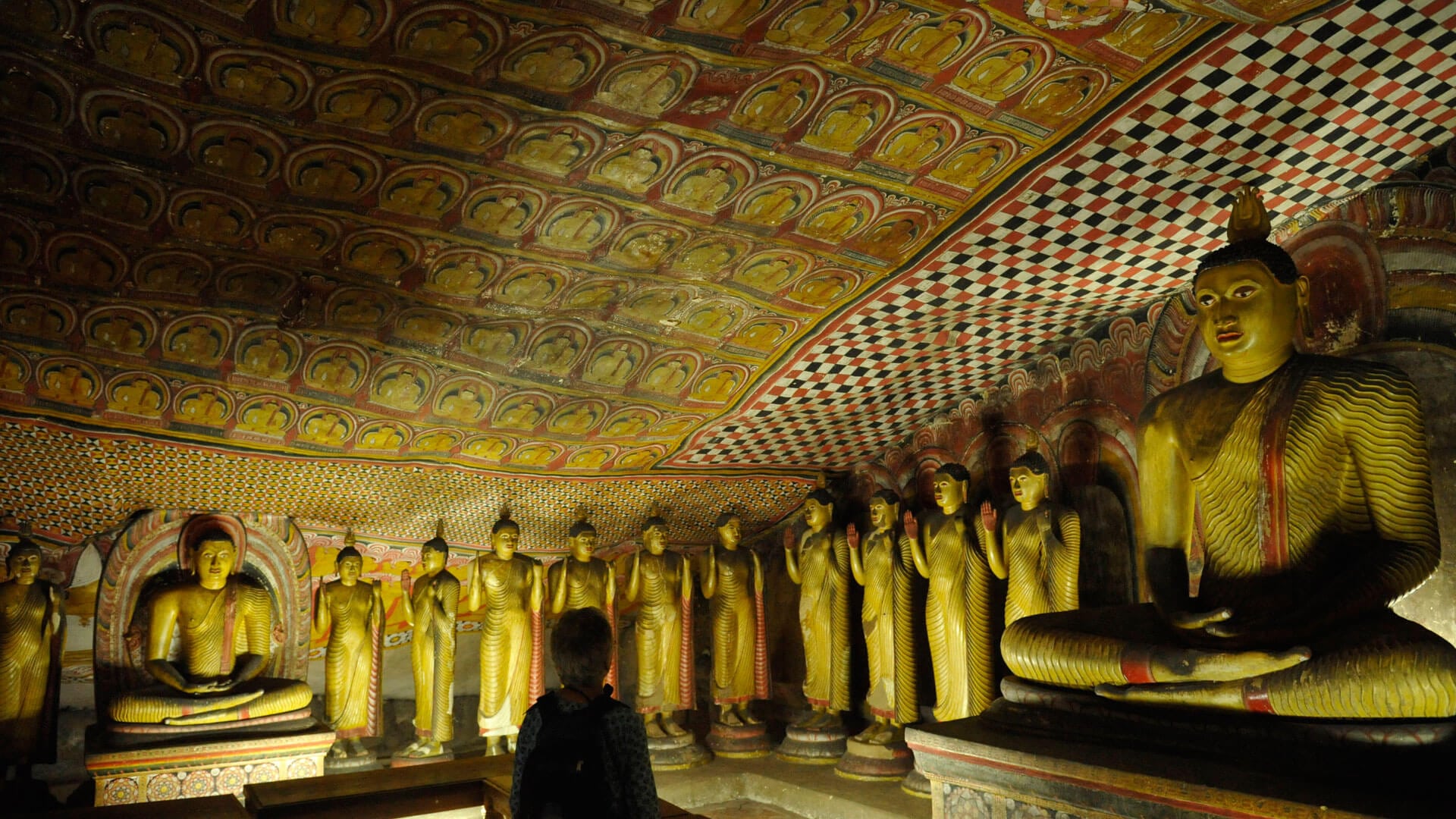 Explore Dambulla Cave Temple