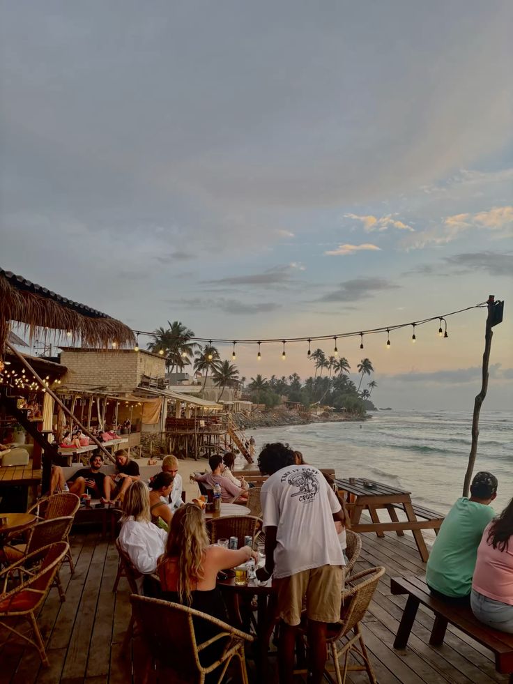 6-Day Surf and Beach Tour in Sri Lanka